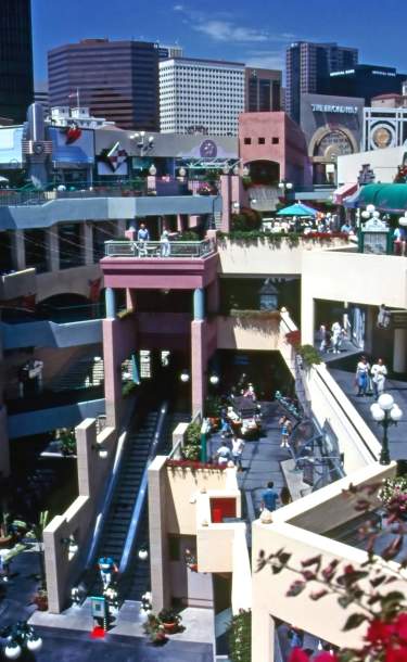 San Diego mall