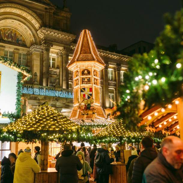 CHRISTMAS MARKET