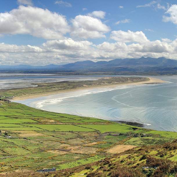 Kerry_Dingle_Inch_Beach_Wide_Sandy_Beaches_Photo_by_Irelands_Content_Pool