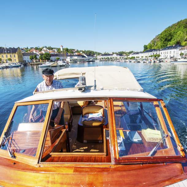 Båttur i Risør med trebåten Sonja G og Jan Helgebostad