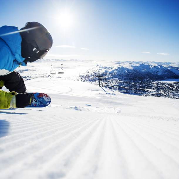 Snowboarding at Hovden Alpine Centre