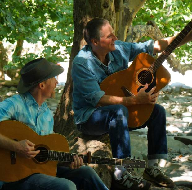 Kevin Kinsella and Sim Redmond - An Acoustic Evening