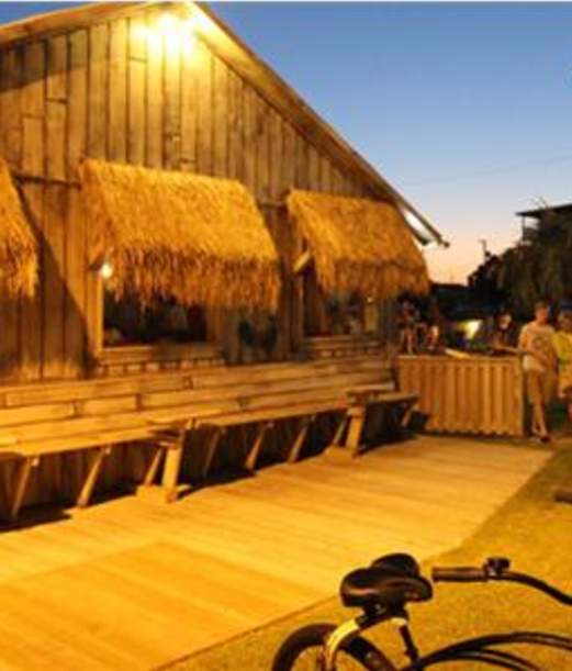 Bonzer Shack Bar and Grill
