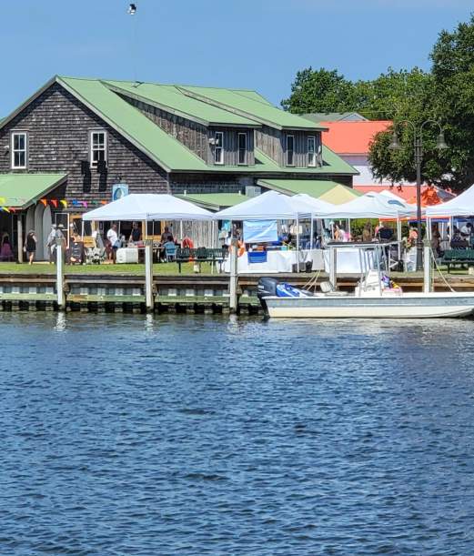 Manteo Downtown Market