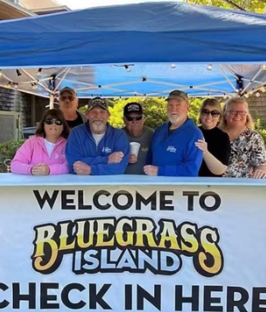 VOLUNTEER: Bluegrass Island Music Festival