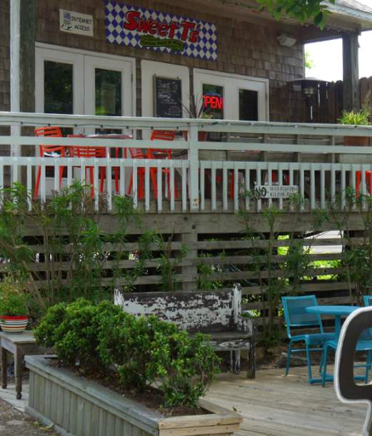 Sweet T's Coffee, Beer & Wine