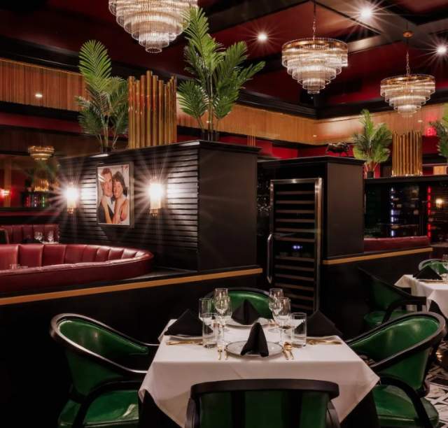La Stella Italian Steakhouse & Lounge