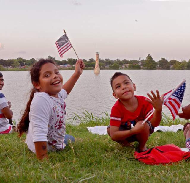 Woodlawn Lake Park 4th of July Celebration