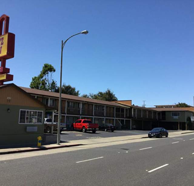 Ritz Inn