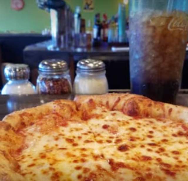 Trivia at Pizza Central