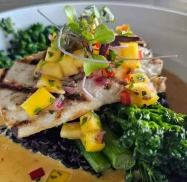 Pine & Black Bistro