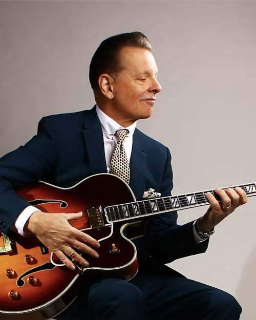Live Music: Jinx Jones