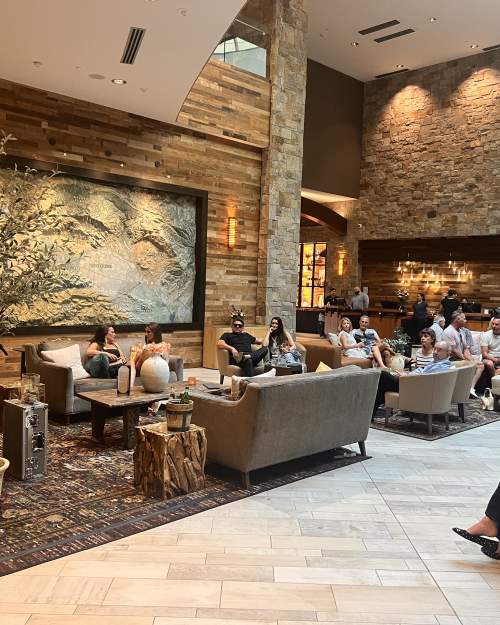 Live Music in the Lobby
