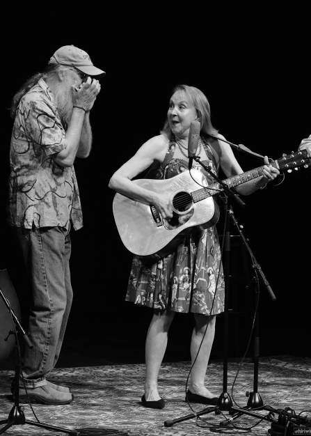 The Center Presents: The Hootenanny