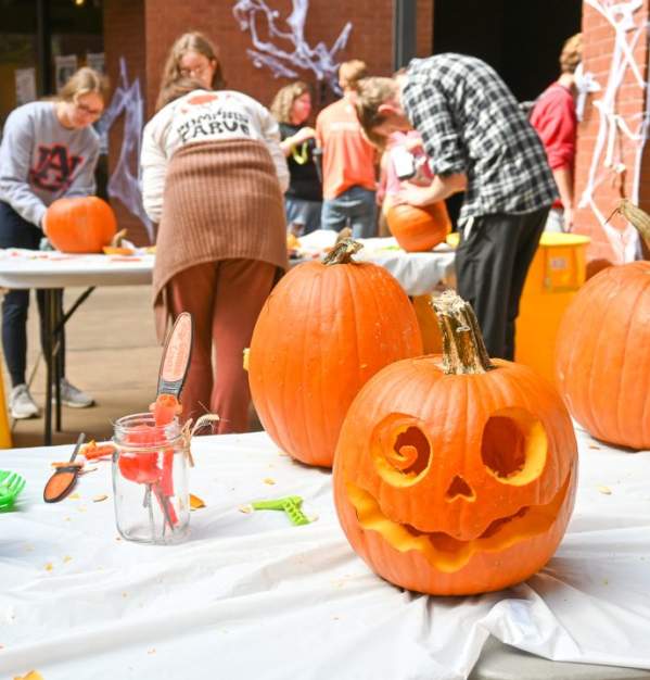 36th Annual AU Pumpkin Carve