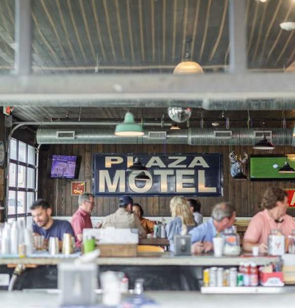 3rd Annual Oysterfest at Plaza Bar & Lounge