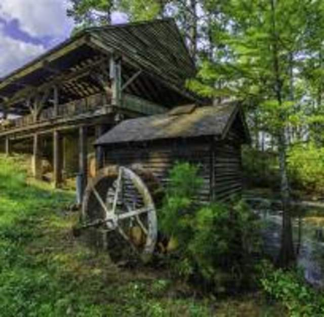 Carvers Creel waterwheel