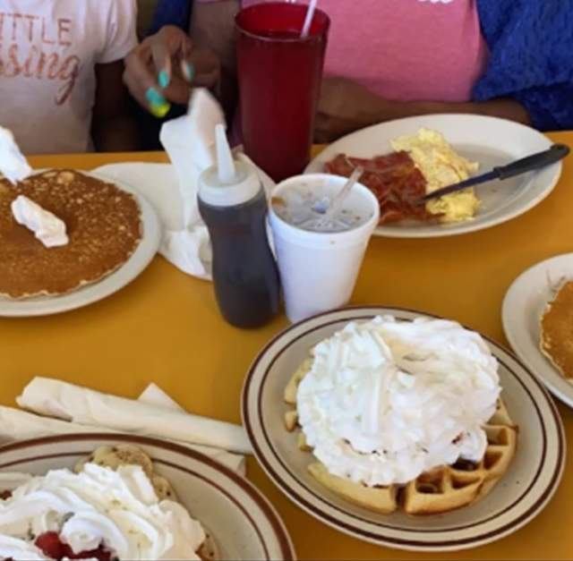 image of decadent breakfast at M&D Pancakes & Waffles