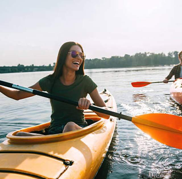 Lake Rim Afternoon Kayak Tour