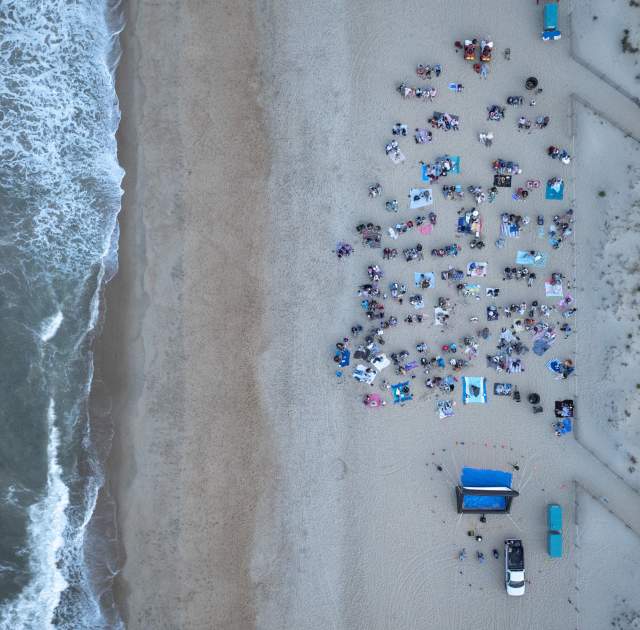 Reset Your Meetings: Why More Teams Are Choosing the Coast