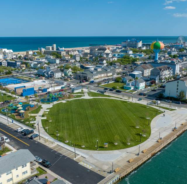 Bayside Park at Third Street