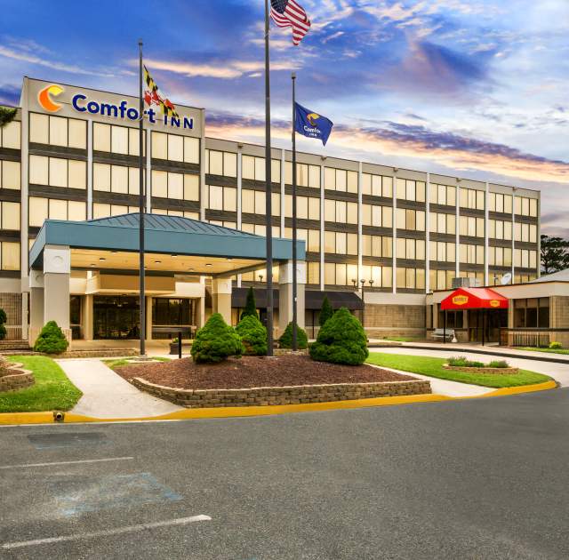 Midweek Smiles - Smiles! - Comfort Inn Gold Coast