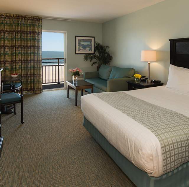 Midweek Smiles - Stay Longer & Save - Park Place Hotel