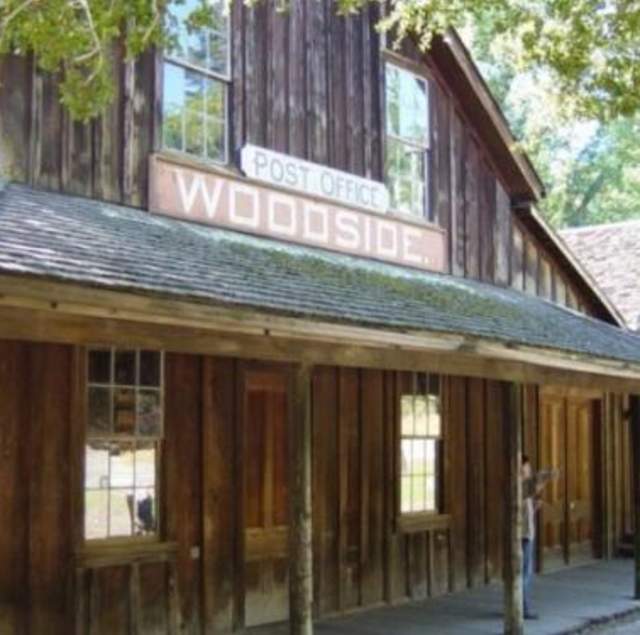Woodside Store
