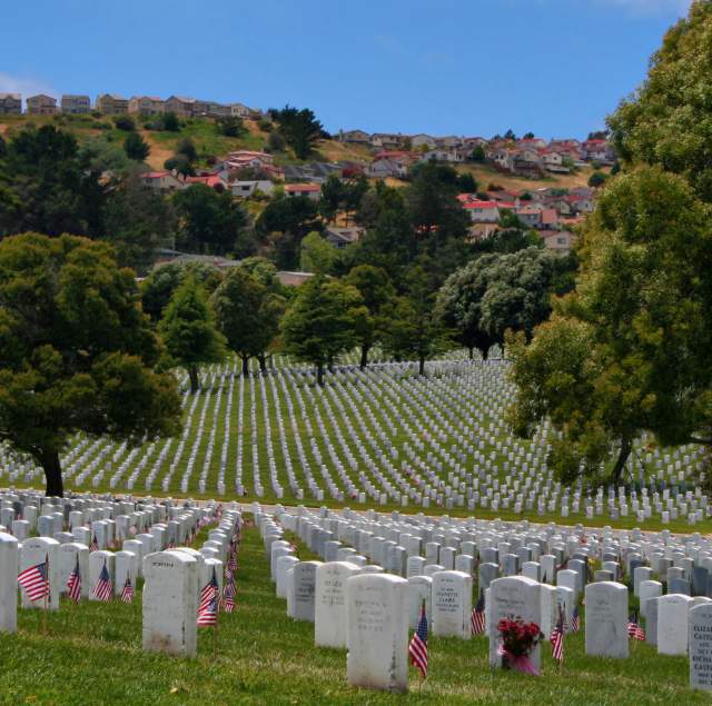 Golden_Gate_National_Cemetery