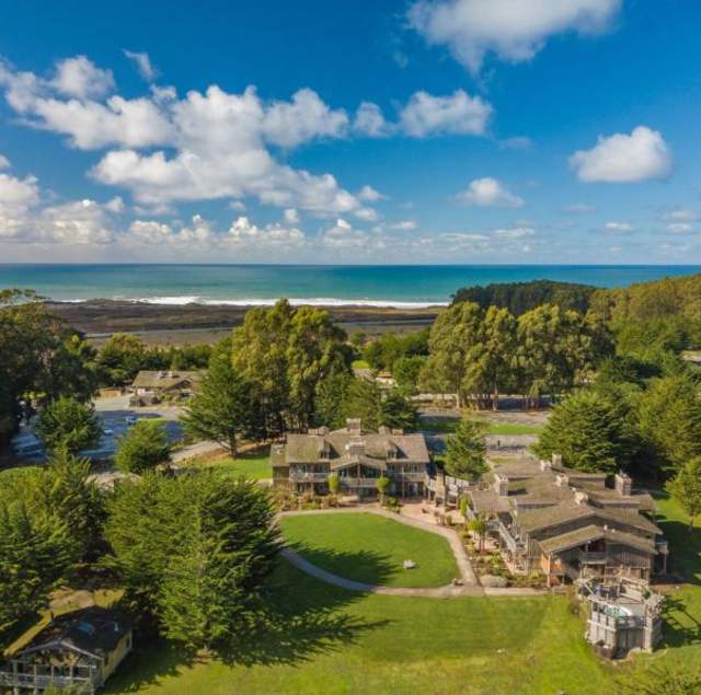 Costanoa Lodge+Camp+Resort