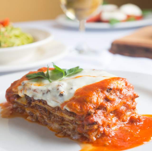 Mezza Luna Restaurant