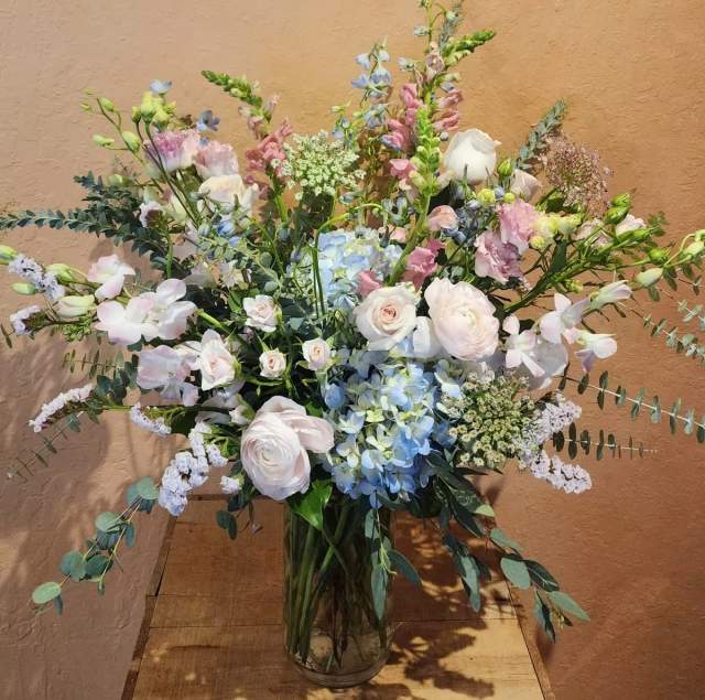 Blossoms & Botanicals