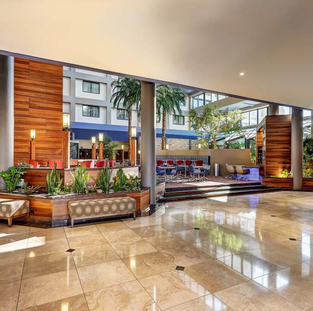 Crowne Plaza Foster City - San Mateo