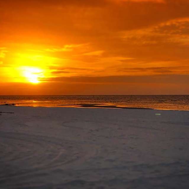 BEACH SUNRISE