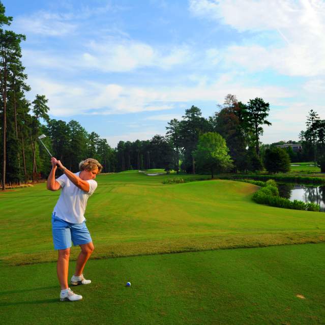 Golfer at Finley Golf Course, UNC-Chapel Hill