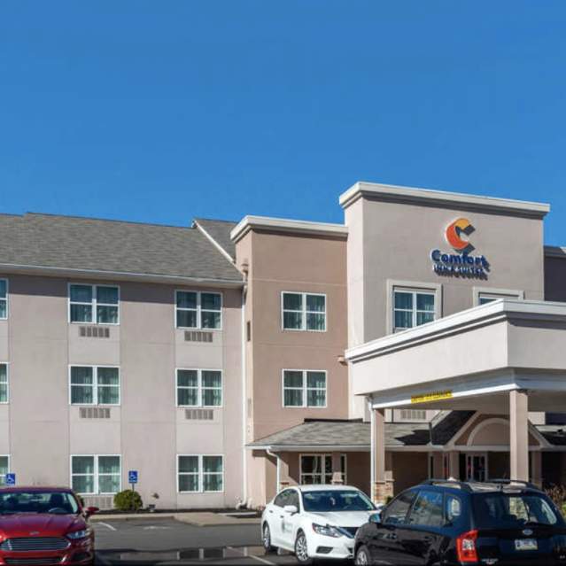 comfort inn and suites wilder ky