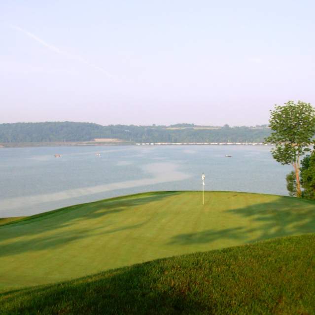 picture of golf course located in Cincinnati