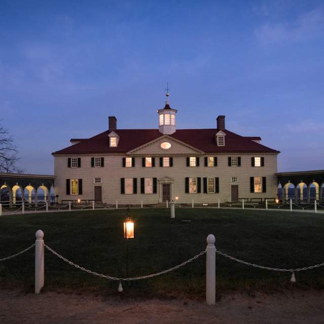 George Washington's Mount Vernon at candlelight