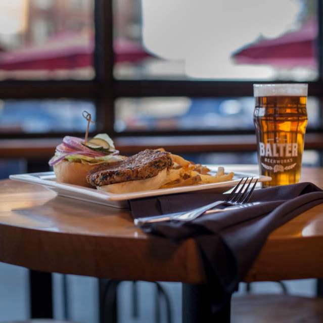 Balter Beerworks Veggie burger