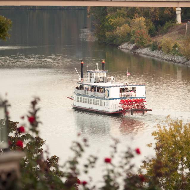 Riverboat hi-res