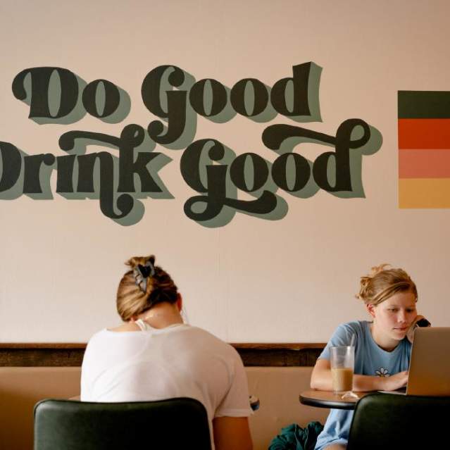 Treetop Coffee Shop