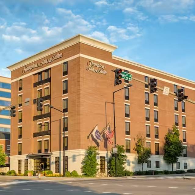 Hampton Inn & Suites Knoxville Downtown