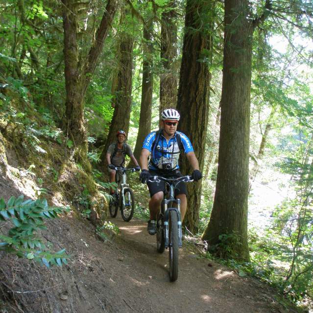 Ride in the McKenzie River Mountains