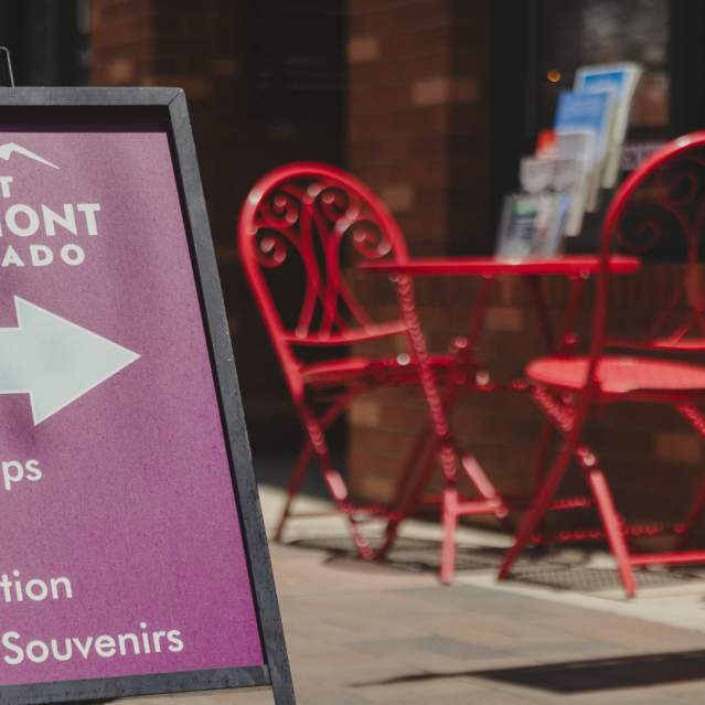 Entrance to visitor's center