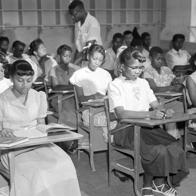 Washington-Reid School - black and white image