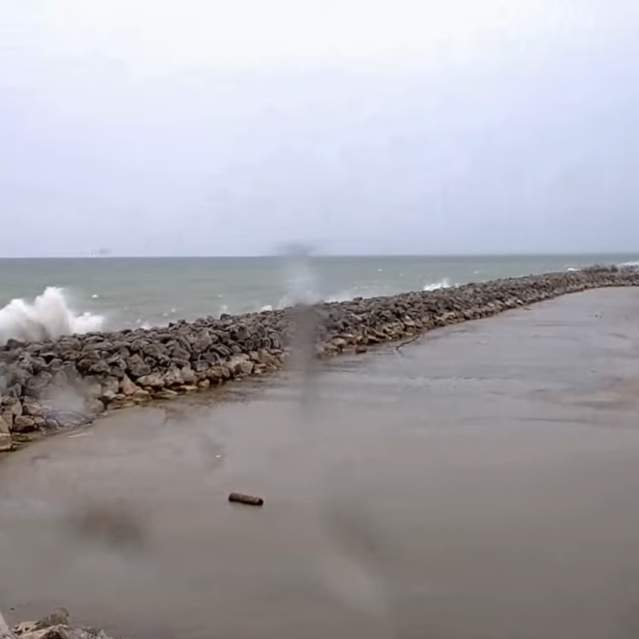 Beach_Camera