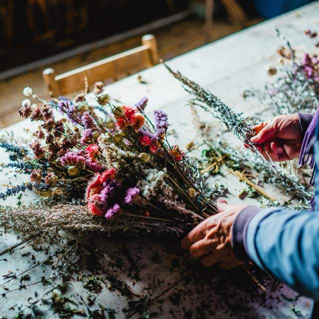 Forest Glen Herb Farm: Herb and Dried Flower Bouquet Experience 1