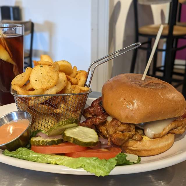 The Pub Spirits & Craft Kitchen