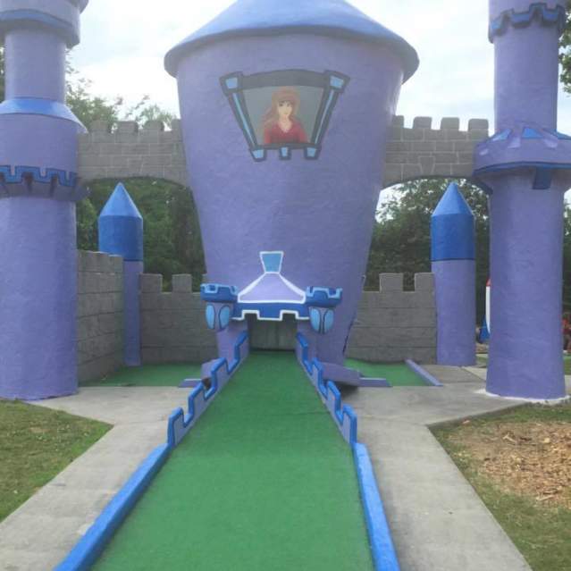 Sir Goony's Go Carts & Mini Golf