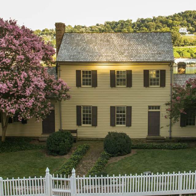 Blount Mansion